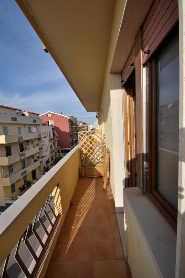Bed and Breakfast Al 32 Y 3 Alghero Esterno foto